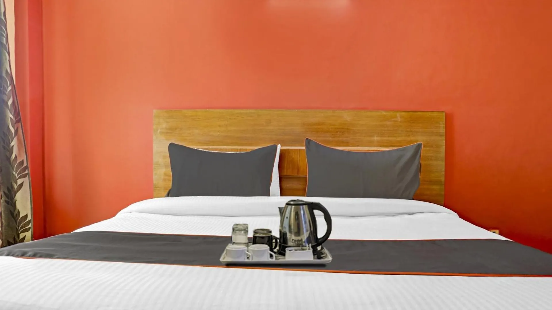 Collection O Grand Casa Hotel Gurgaon